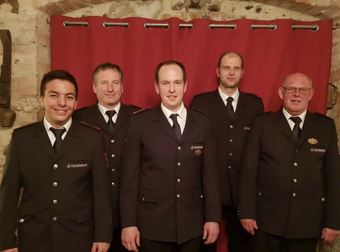Feuerwehrausschu&szlig; T&uuml;fingen